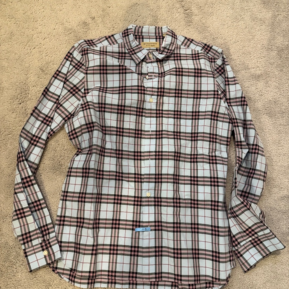 Burberry Men’s Button up Shirt